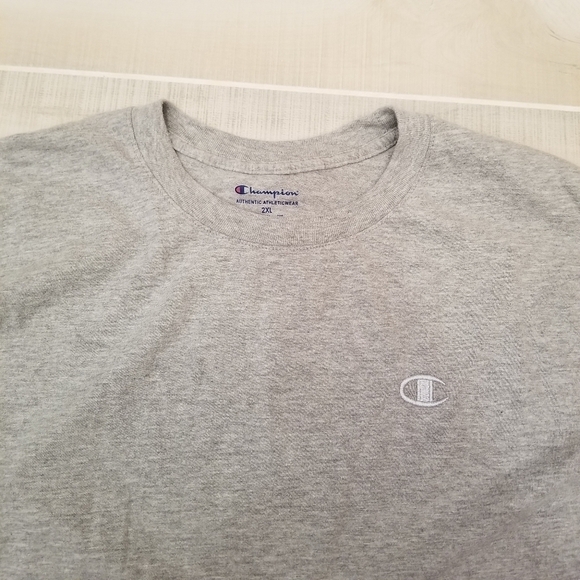 {XXL} Champion Heathered Gray Long Sleeve Tee - Picture 3 of 7